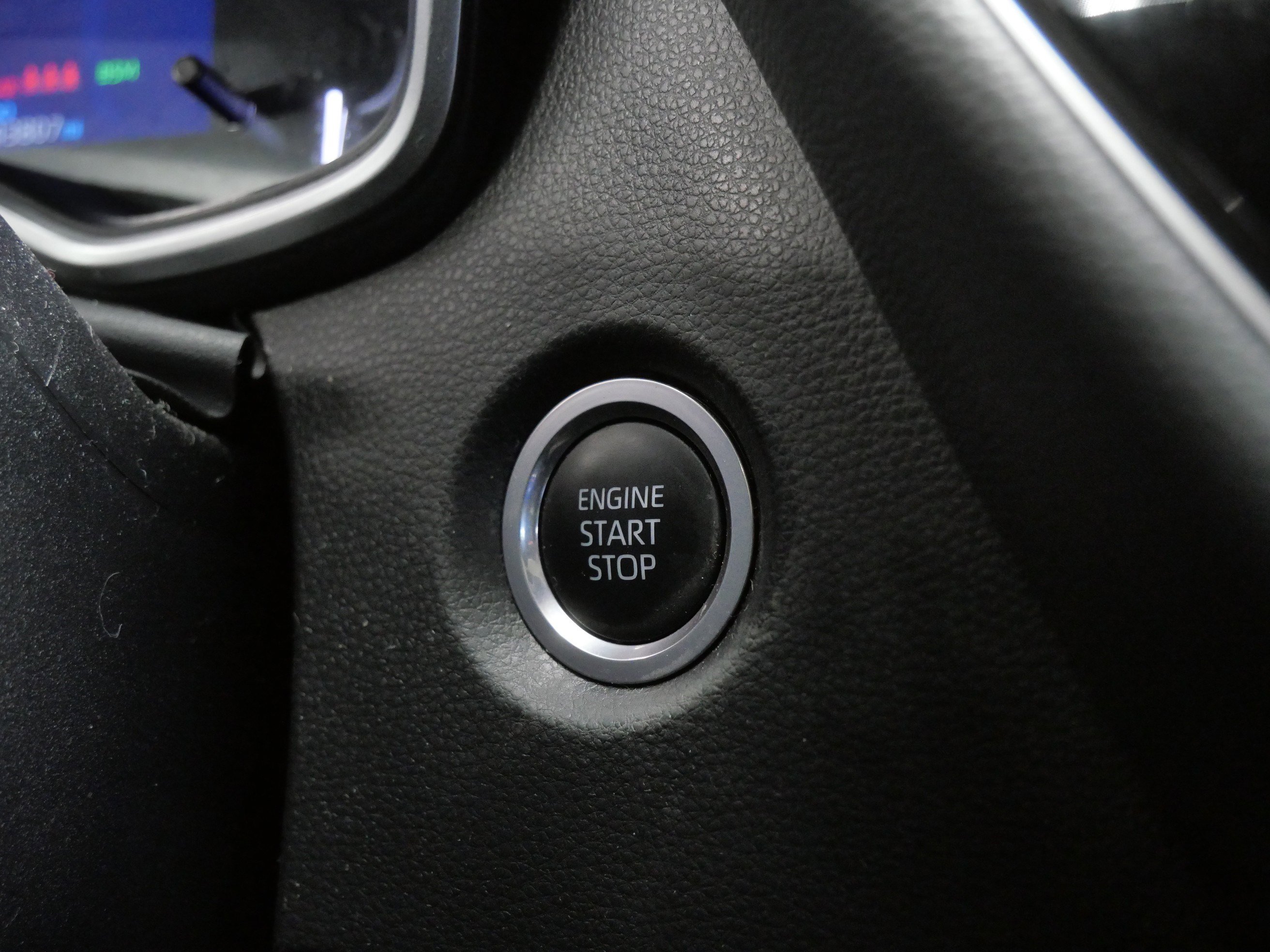 Certified 2021 Toyota Corolla XSE image 32