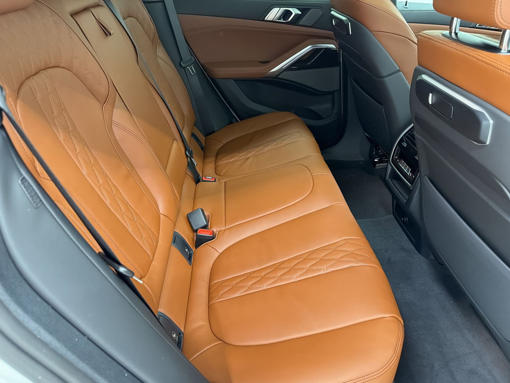 New 2027 BMW X6 xDrive40i AWD/4WD image 24
