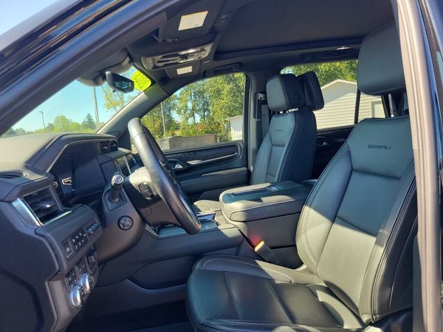 Used 2023 GMC Yukon Denali w/ Denali Reserve Package AWD/4WD image 8