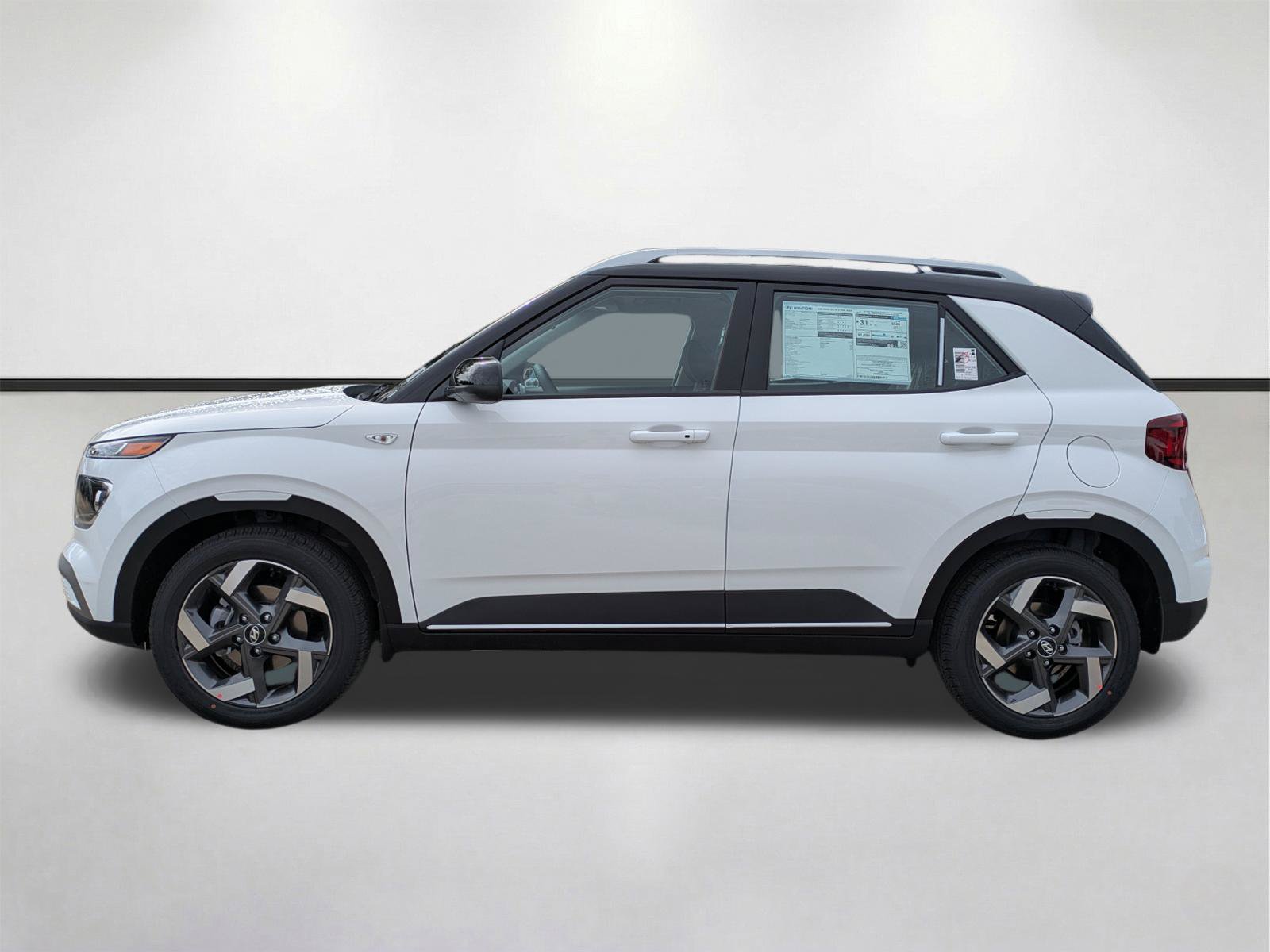 New 2026 Hyundai Venue SEL FWD image 8