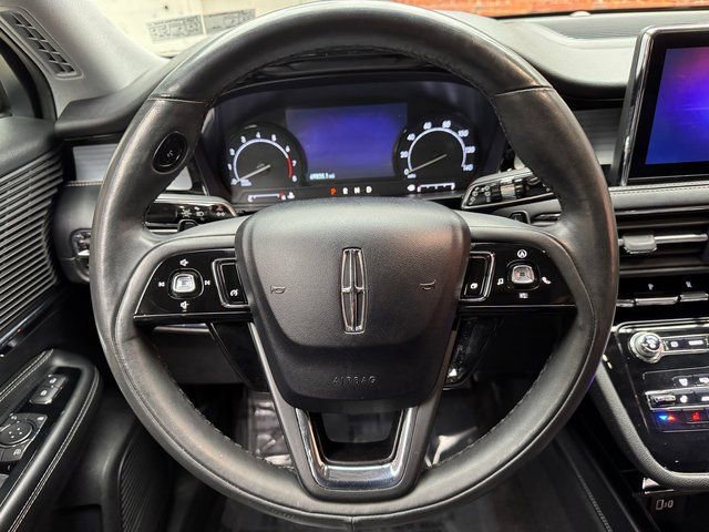 Used 2021 Lincoln Corsair AWD w/ Equipment Group 101A image 12