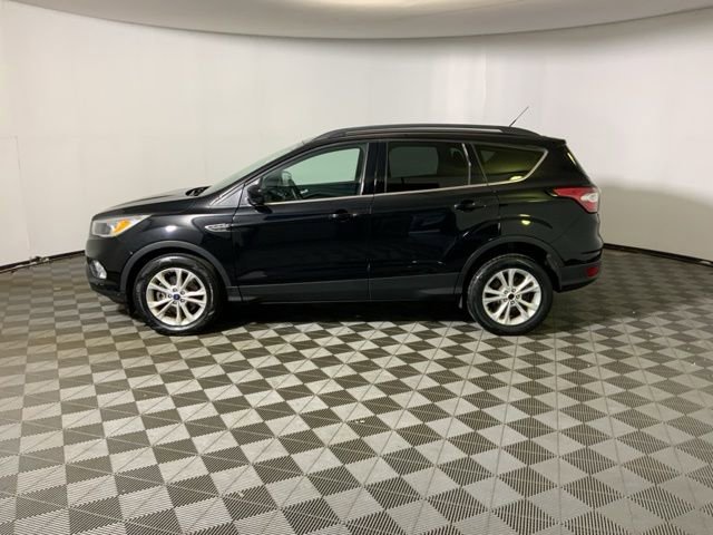 Used 2018 Ford Escape SE image 11