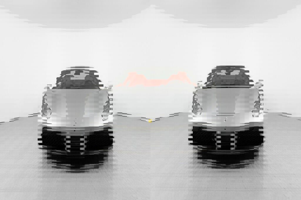 Used 2018 Ferrari 488 Spider image 11