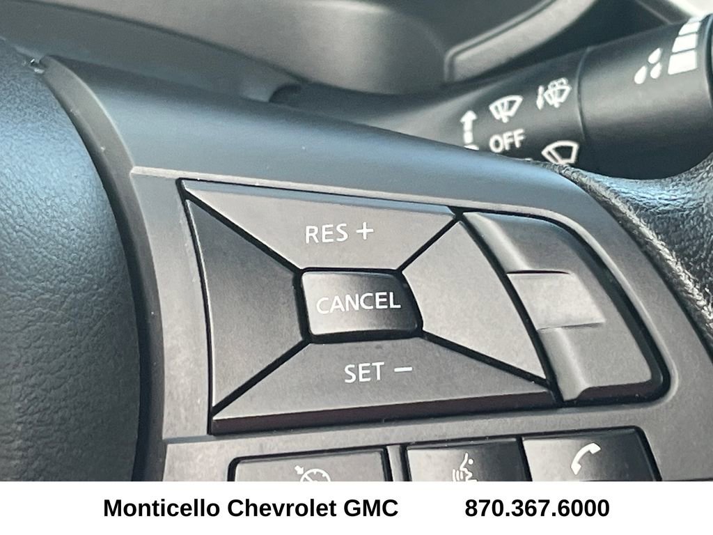 Used 2024 Nissan Altima 2.5 SV image 15