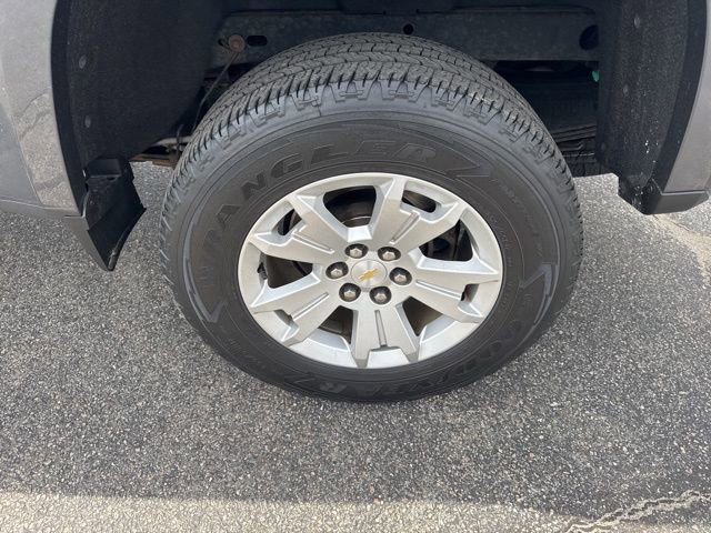 Used 2017 Chevrolet Colorado LT w/ LT Convenience Package image 27
