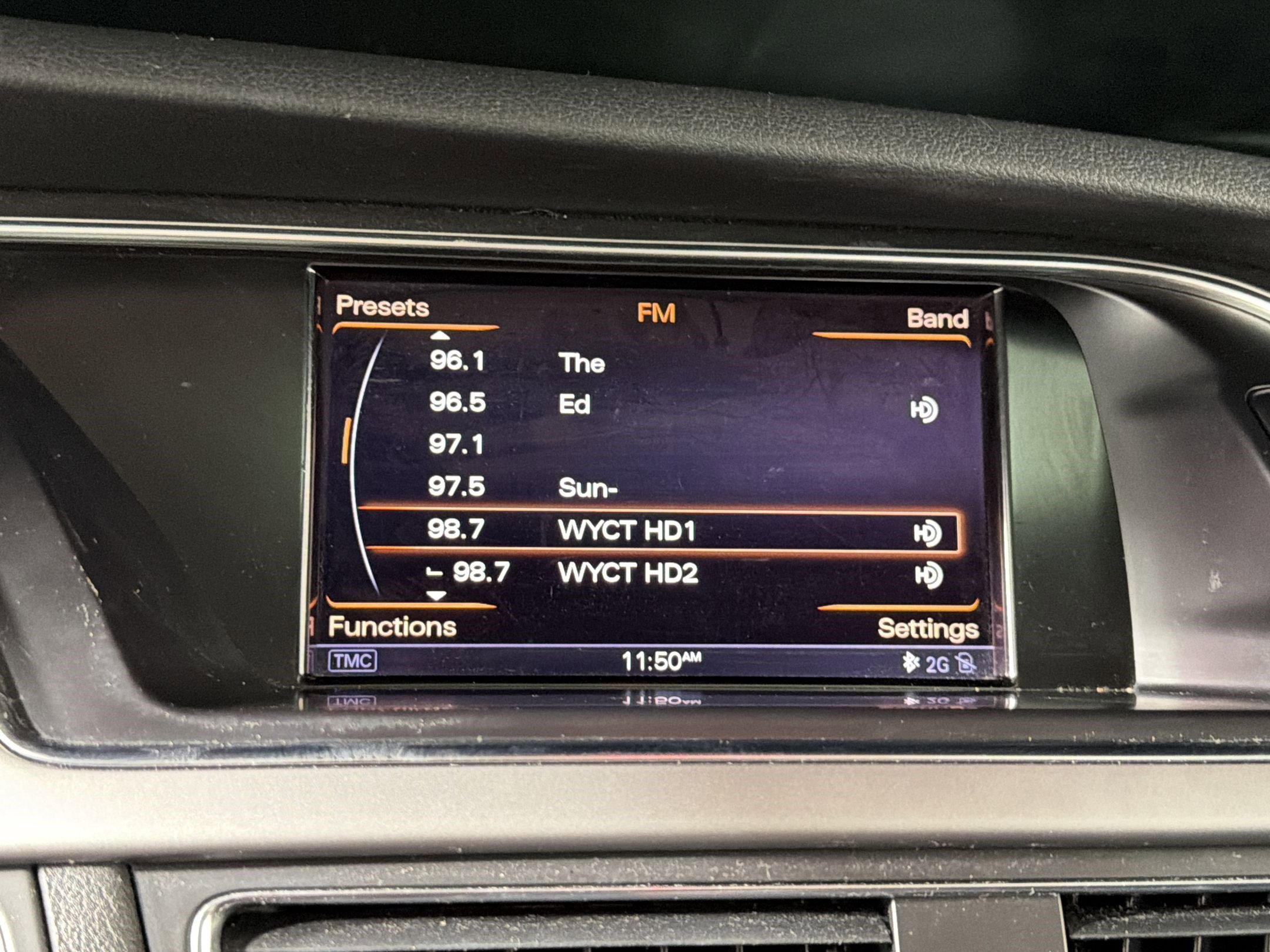 Used 2013 Audi A4 2.0T Premium Plus AWD/4WD image 22