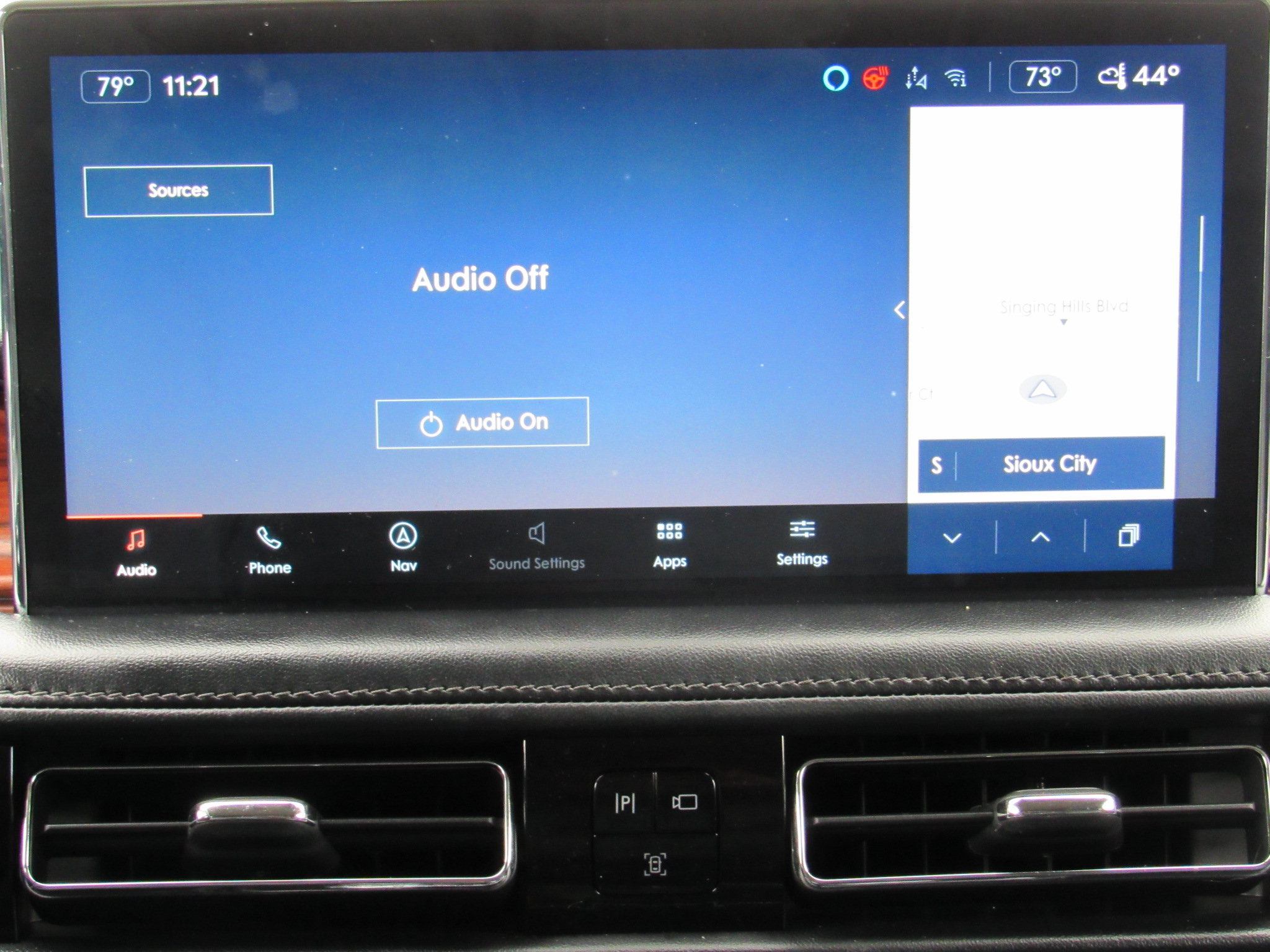 Used 2023 Lincoln Nautilus Reserve w/ Equipment Group 201A AWD/4WD image 23