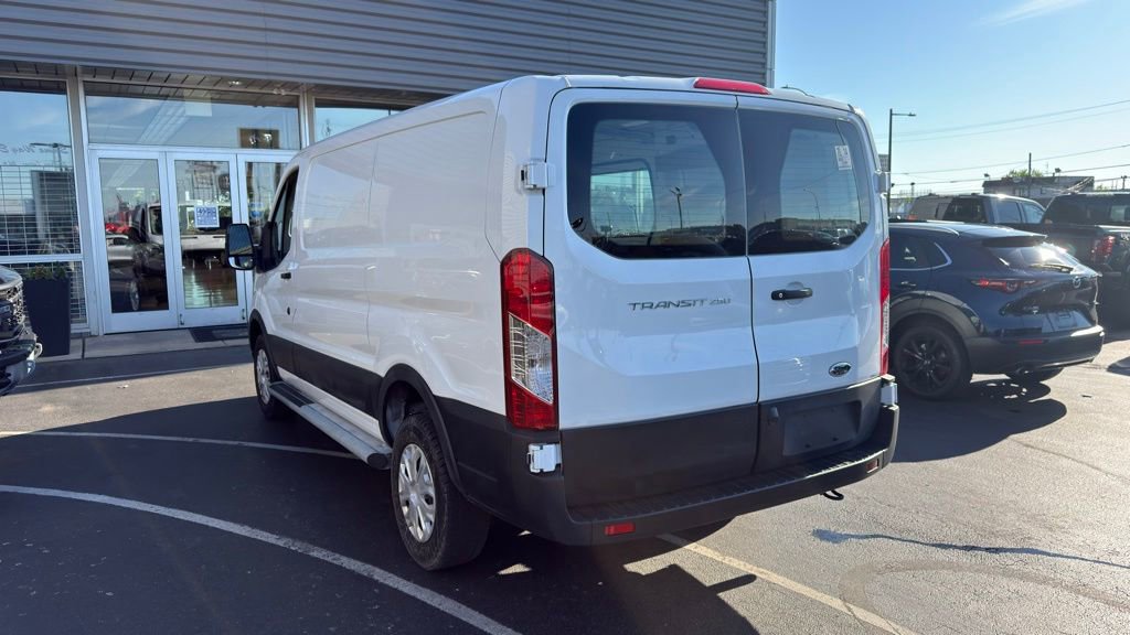 Used 2024 Ford Transit 250 Low Roof w/ Exterior Upgrade Package RWD image 5