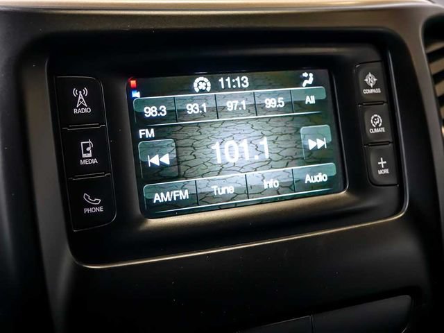 Used 2016 Jeep Cherokee Sport w/ Cold Weather Group FWD image 20