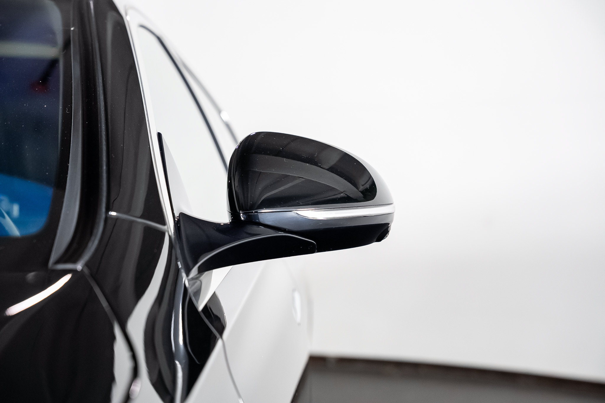 Used 2025 Mercedes-Benz Maybach S 580 4MATIC image 11