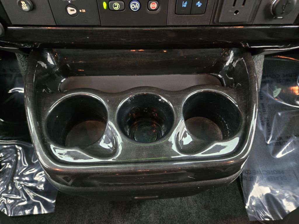 Used 2019 Chevrolet Express 2500 w/ Enhanced Convenience Package image 22