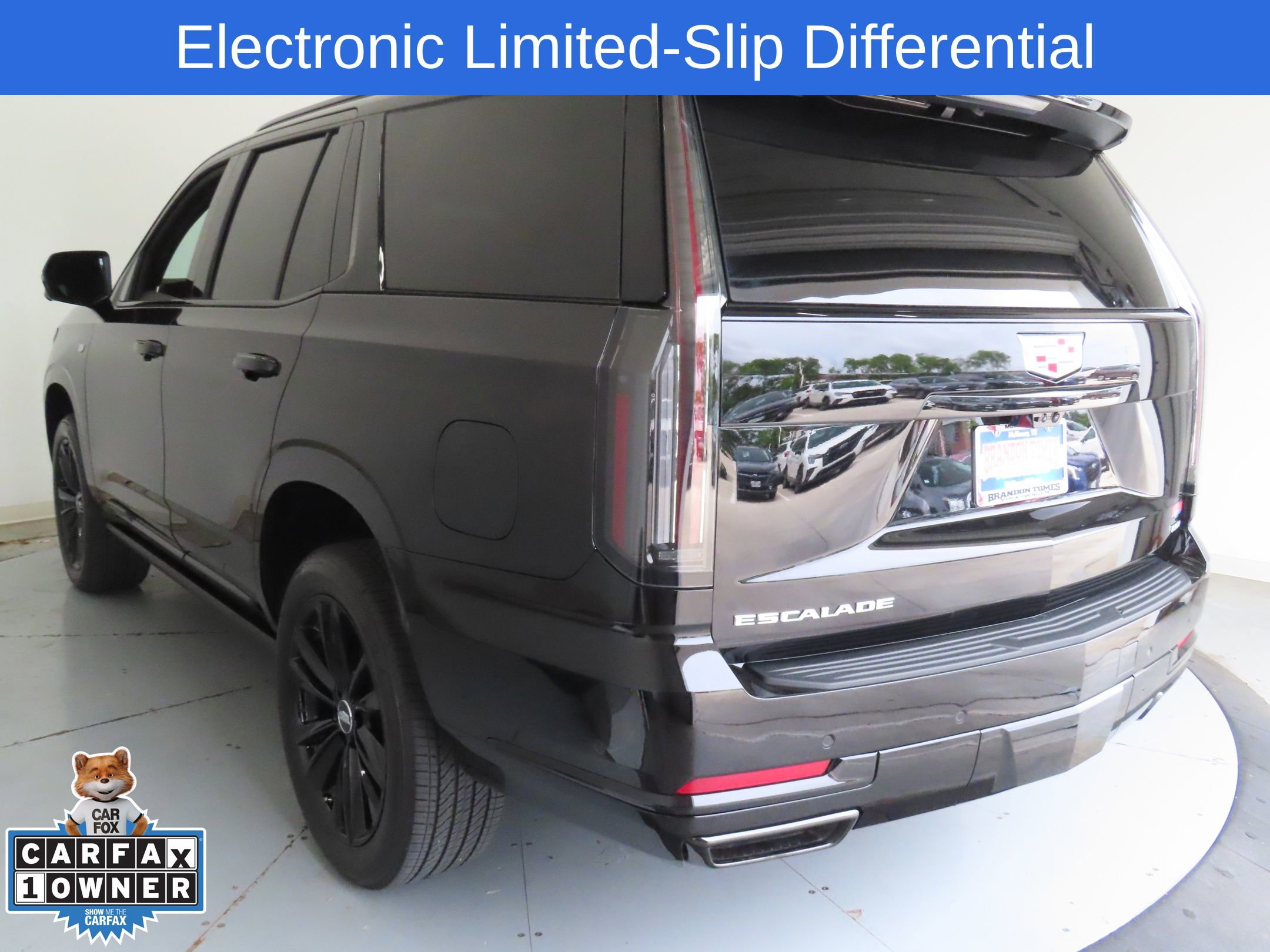 Used 2026 Cadillac Escalade Sport image 7