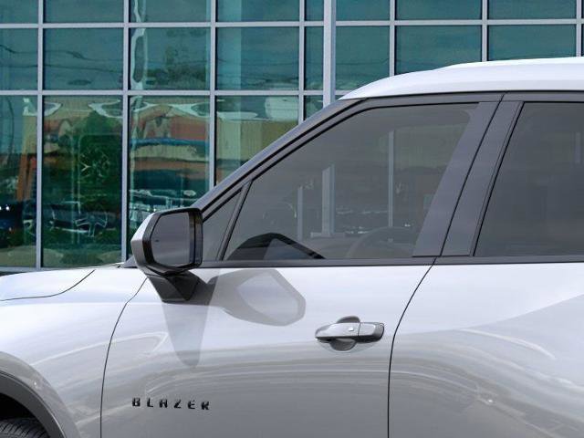 New 2025 Chevrolet Blazer LT w/ LPO, Black Sport Package image 12