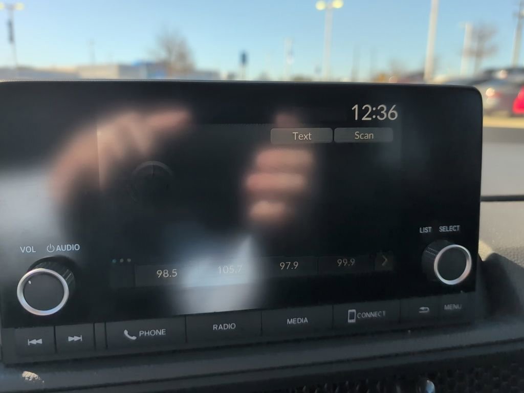 Used 2024 Honda CR-V EX image 29