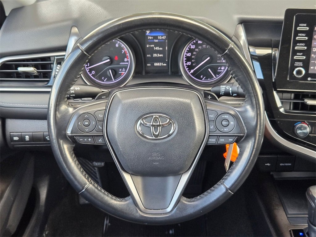 Used 2021 Toyota Camry SE image 18