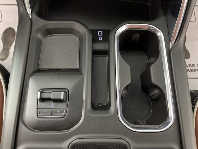 Used 2025 GMC Sierra 2500 Denali Ultimate w/ Max Trailering Package image 28