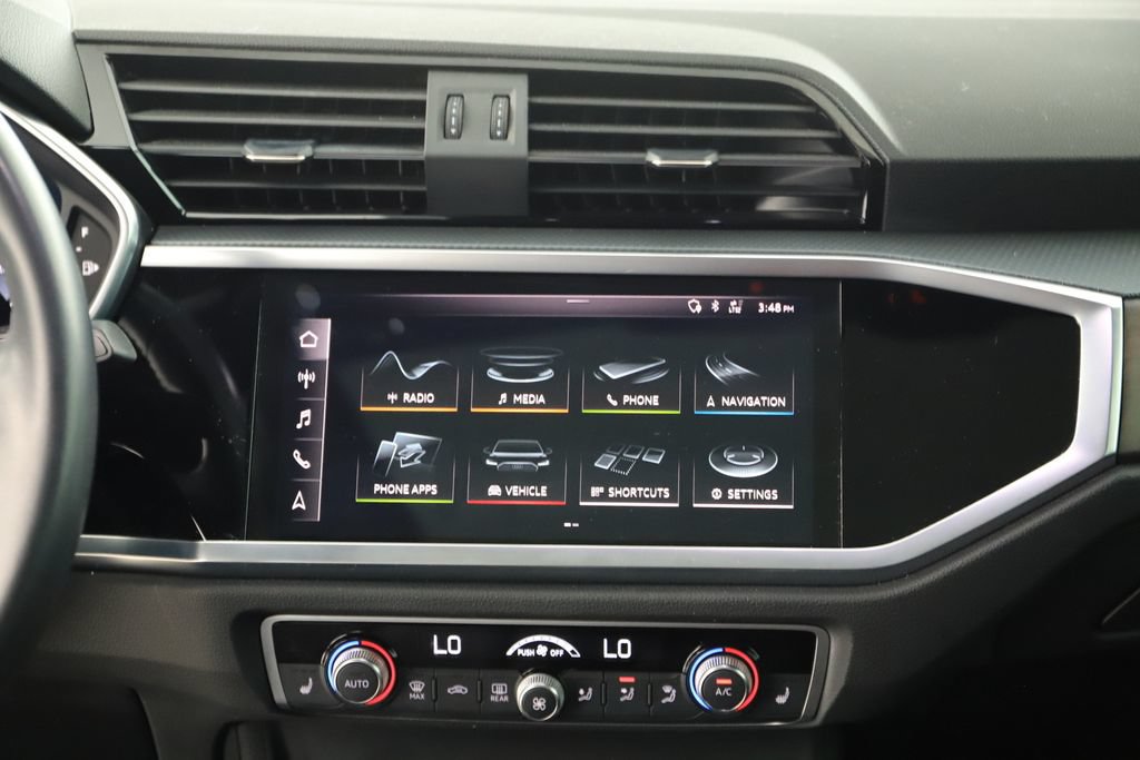 Used 2019 Audi Q3 2.0T Prestige AWD/4WD image 18