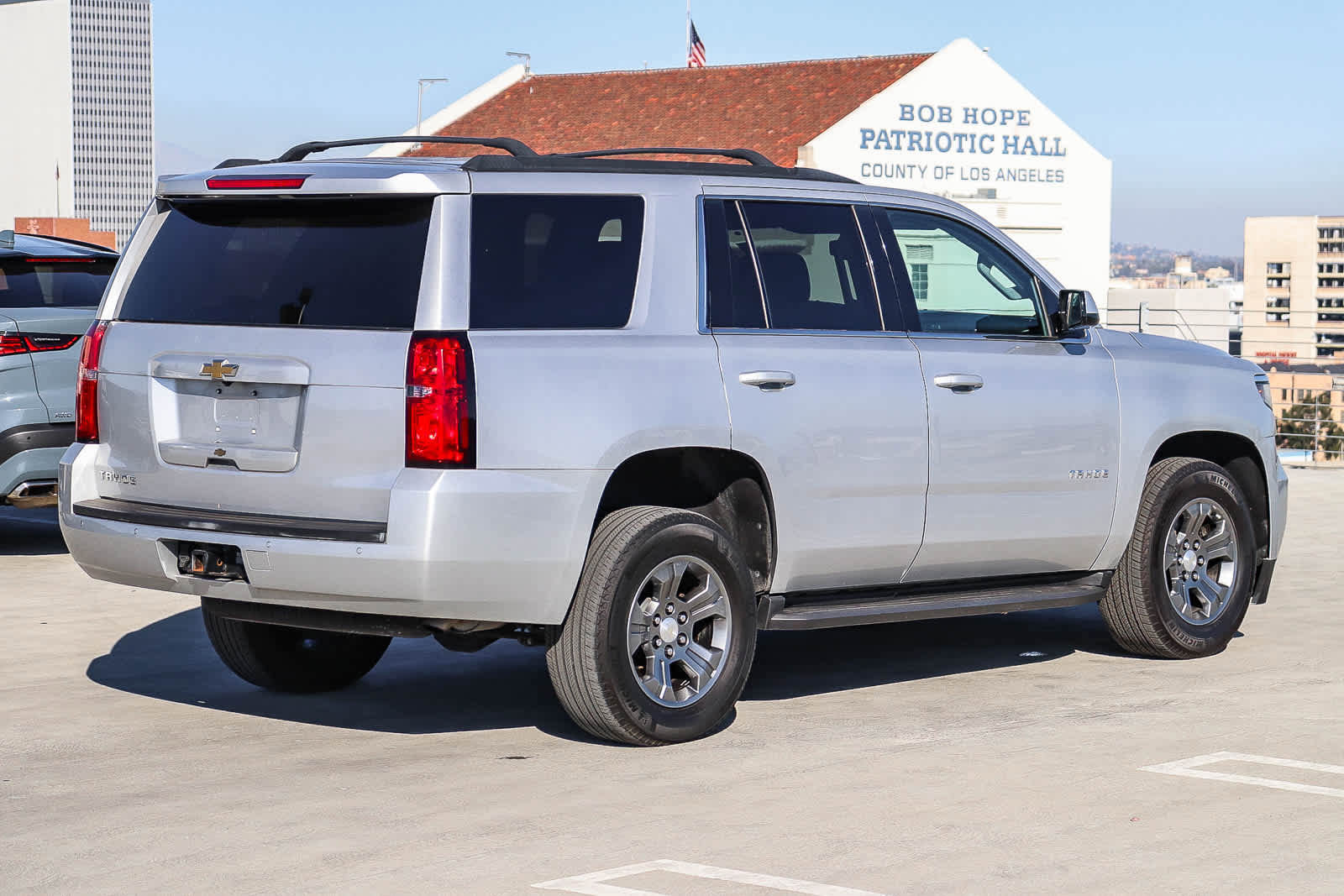 Used 2020 Chevrolet Tahoe LS image 3