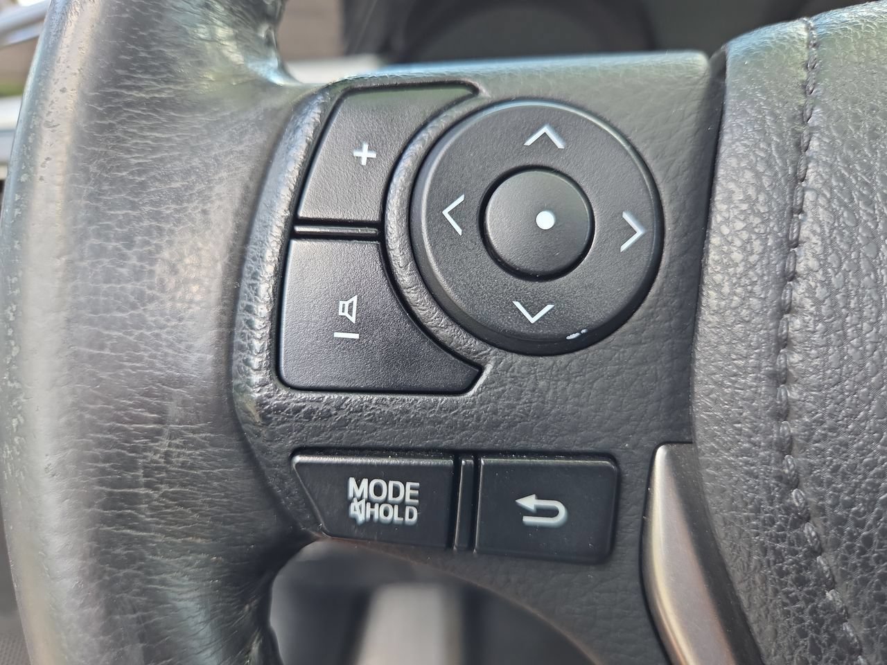 Used 2016 Toyota Corolla S FWD image 24
