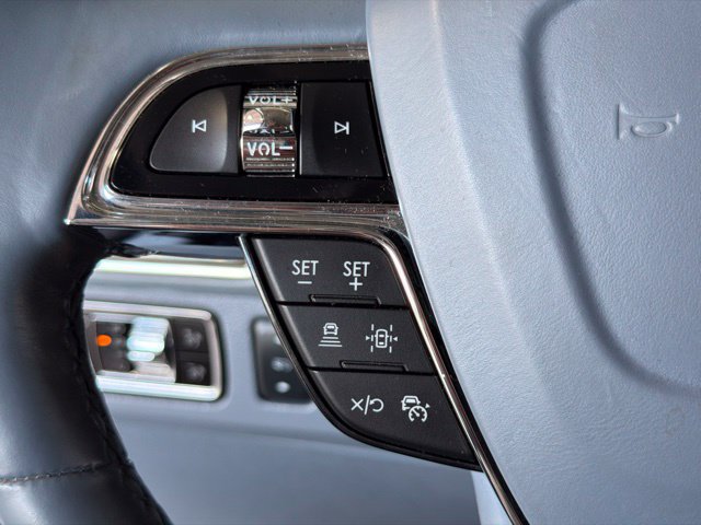 Used 2023 Lincoln Navigator L Black Label AWD/4WD image 28