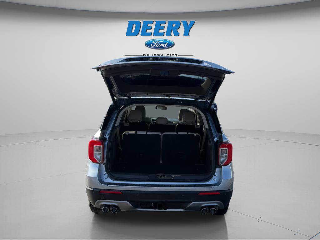 Used 2020 Ford Explorer Platinum w/ Premium Technology Package image 15