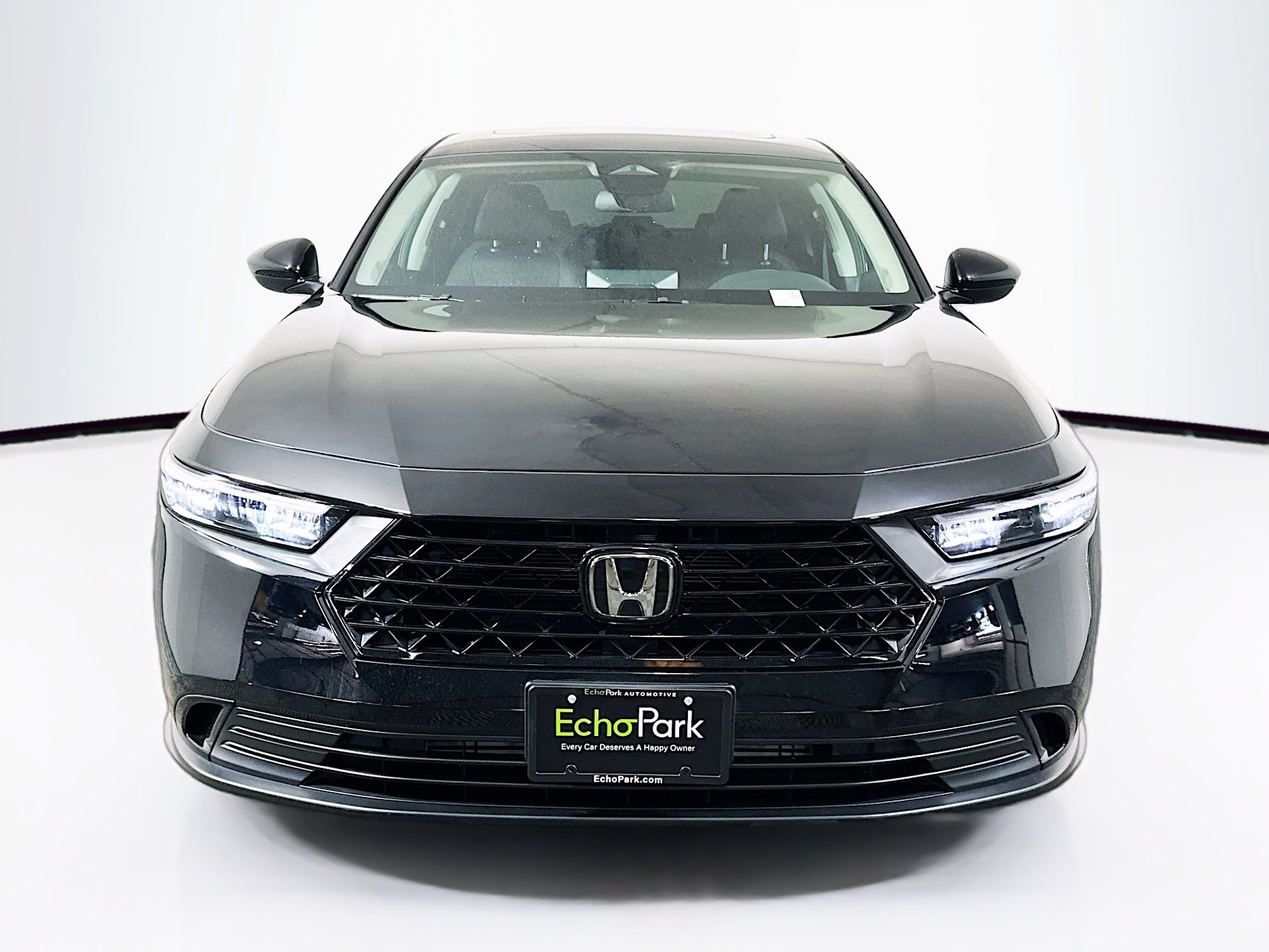 Used 2025 Honda Accord SE image 2