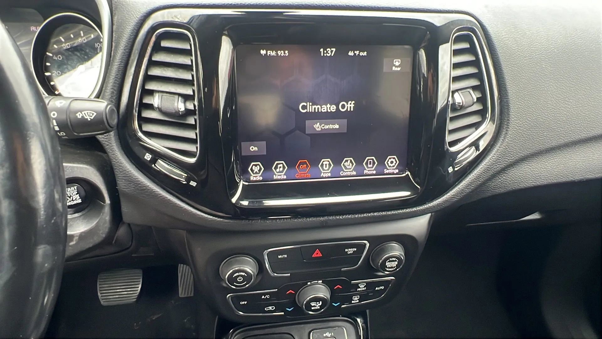 Used 2020 Jeep Compass Limited image 16