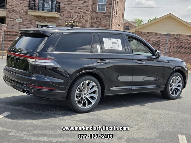 New 2026 Lincoln Aviator 2WD w/ Jet Appearance Package image 5