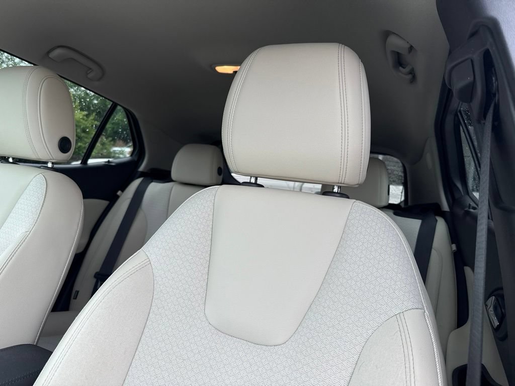 Used 2021 Buick Encore GX Preferred w/ Cold Weather Comfort Package FWD image 11