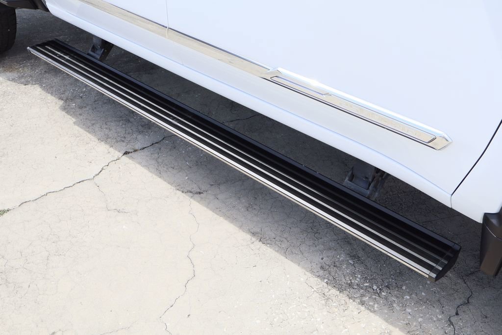 Certified 2024 Chevrolet Silverado 2500 High Country w/ Technology Package image 10