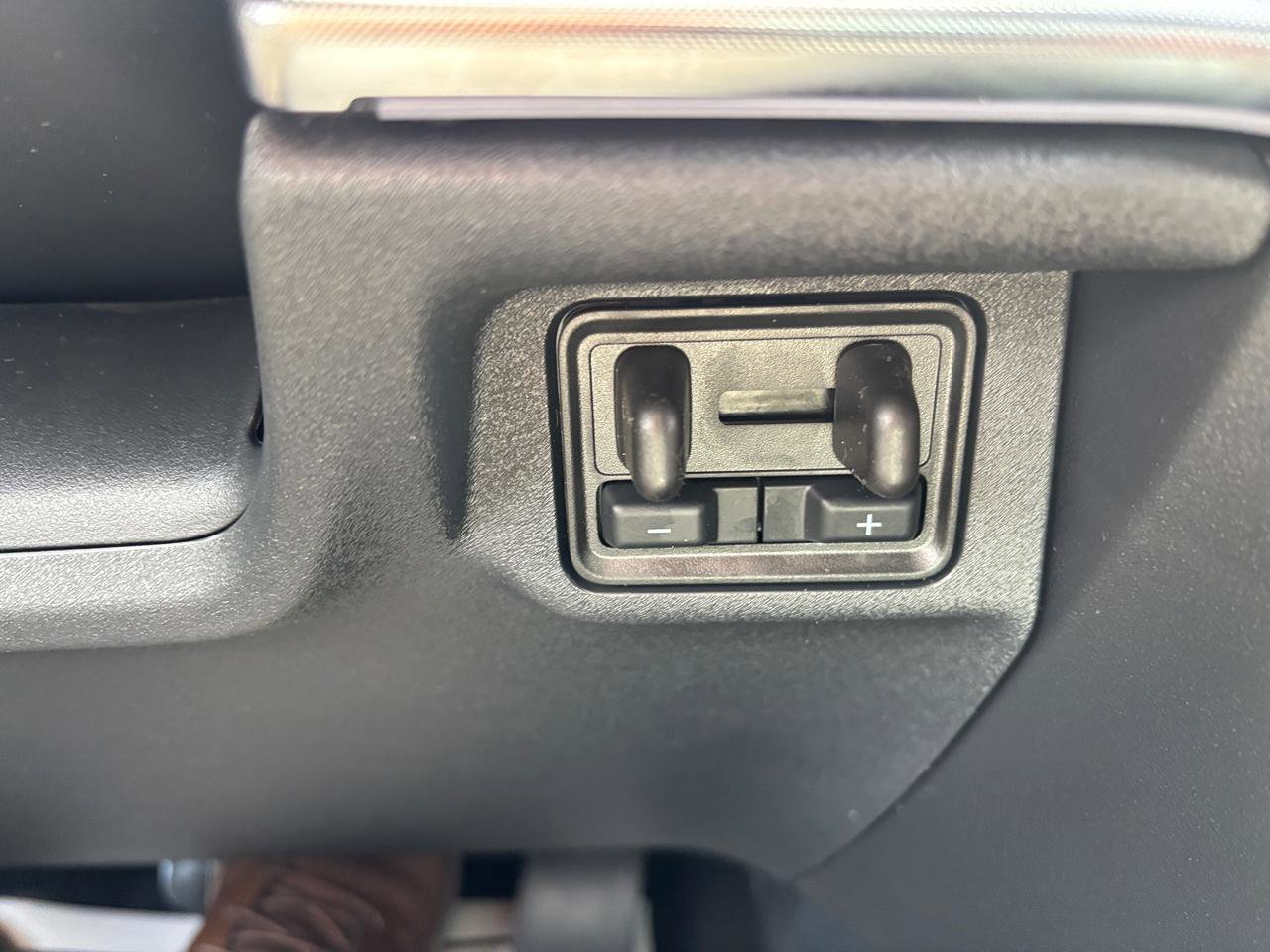 New 2026 Ford Expedition Tremor image 23