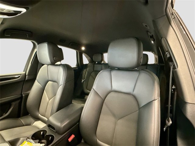 Used 2023 Porsche Macan image 19