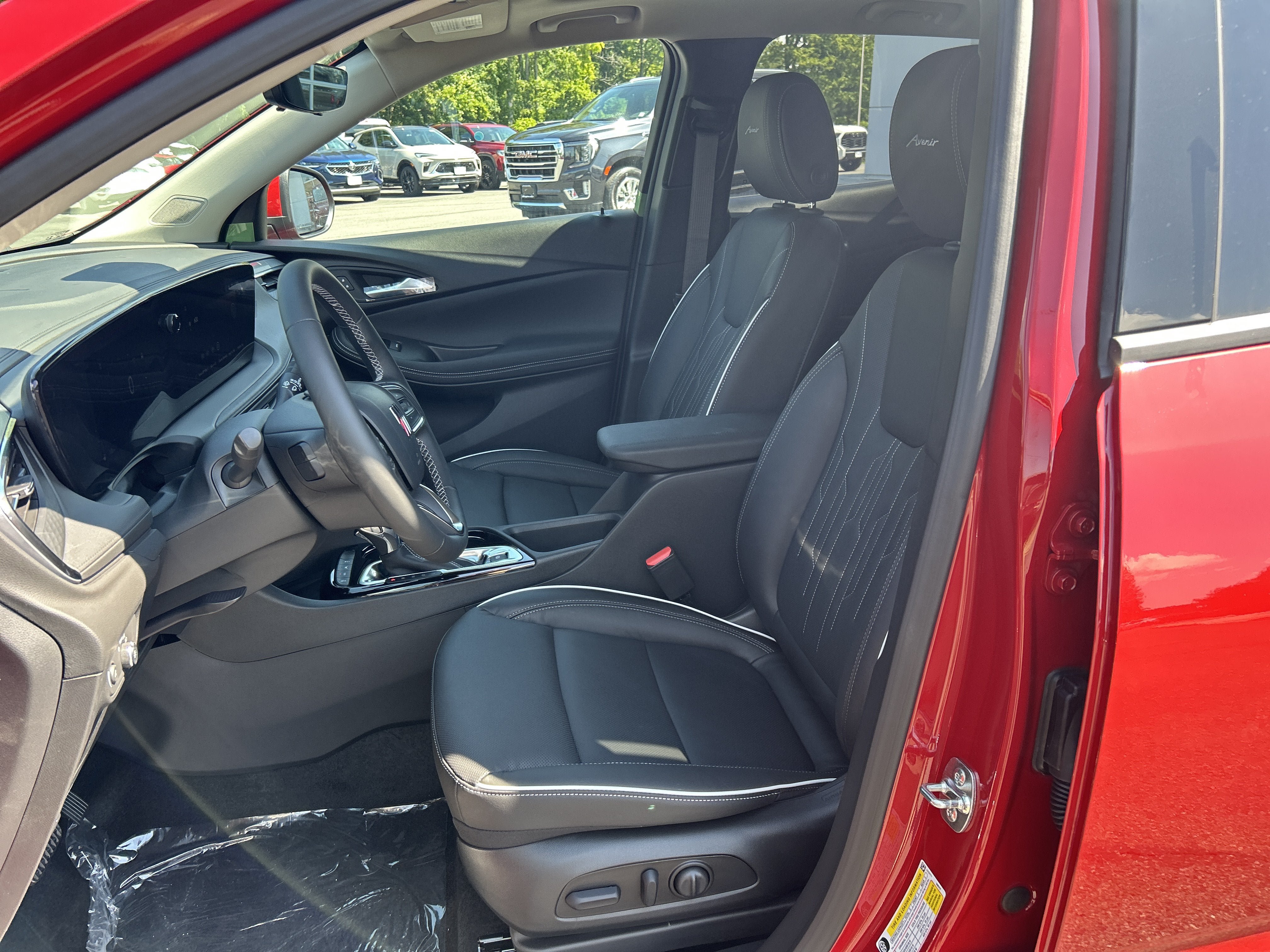 New 2026 Buick Encore GX Avenir w/ Avenir Technology Package AWD/4WD image 21