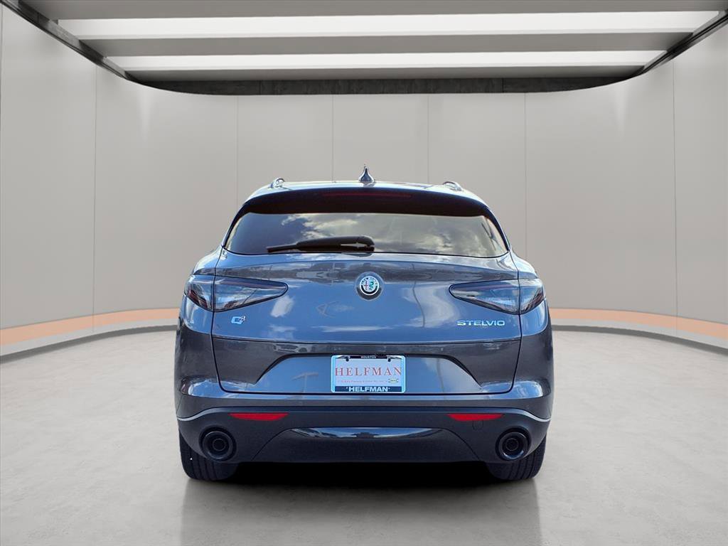 New 2025 Alfa Romeo Stelvio Sprint w/ Convenience Package image 5