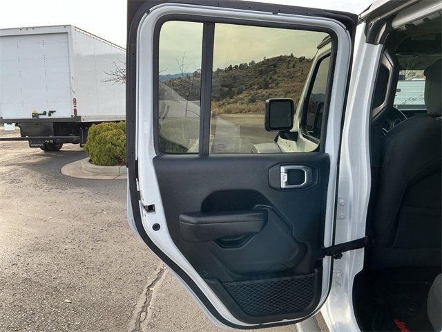 Used 2020 Jeep Gladiator Sport w/ Quick Order Package 24S image 20