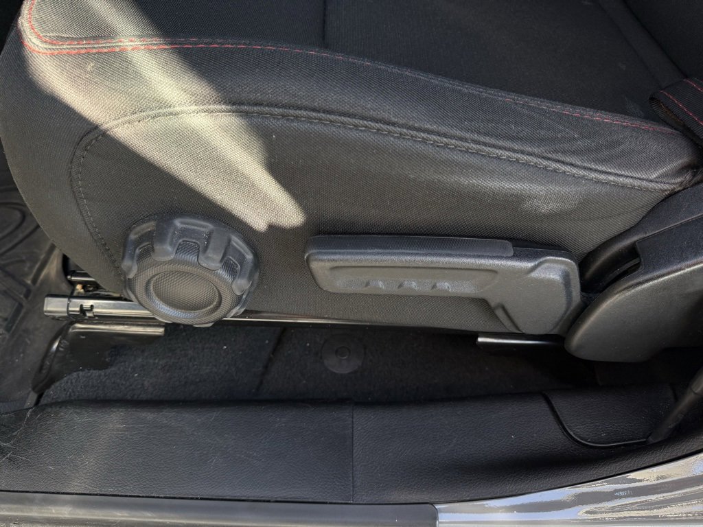 Used 2022 Jeep Wrangler Unlimited Rubicon image 11