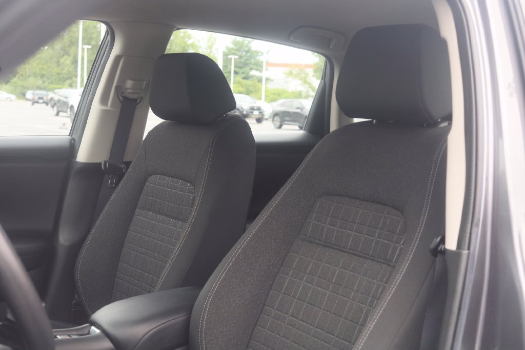 Used 2024 Honda HR-V LX image 25