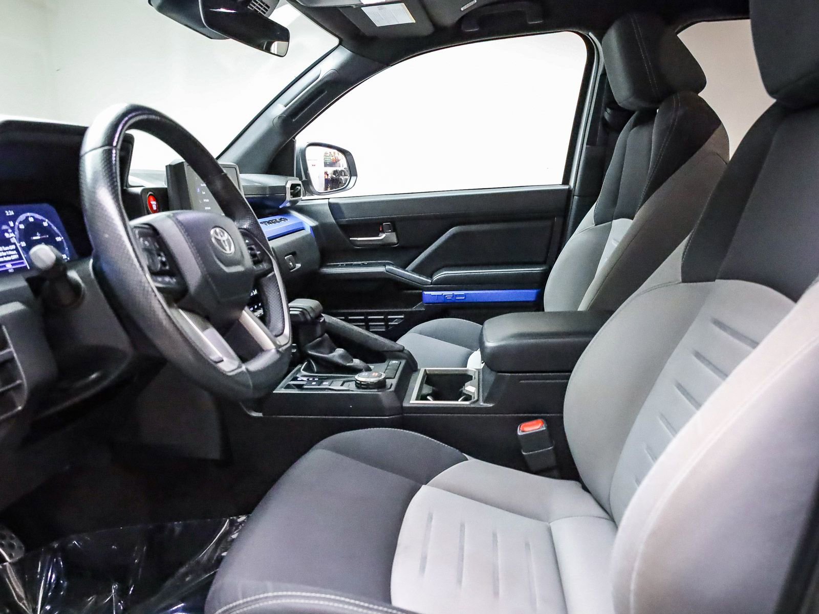 Used 2024 Toyota Tacoma TRD Sport image 18