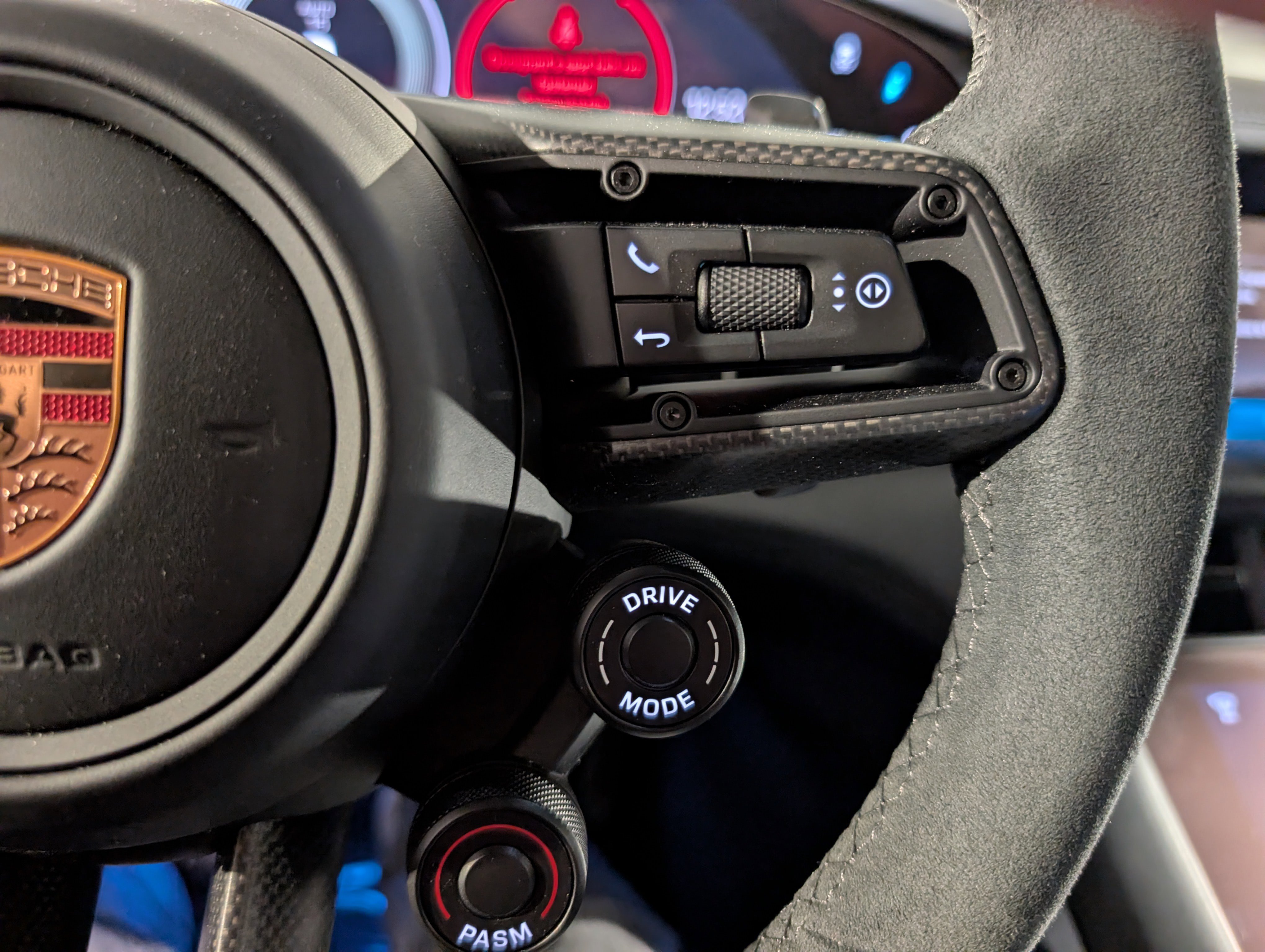 New 2026 Porsche Taycan Turbo GT image 33