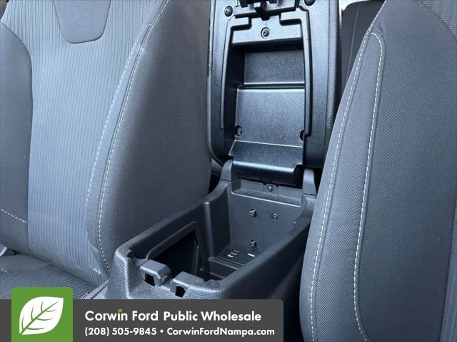 Used 2012 Ford Focus Titanium w/ SEL/Titanium Winter Pkg image 21