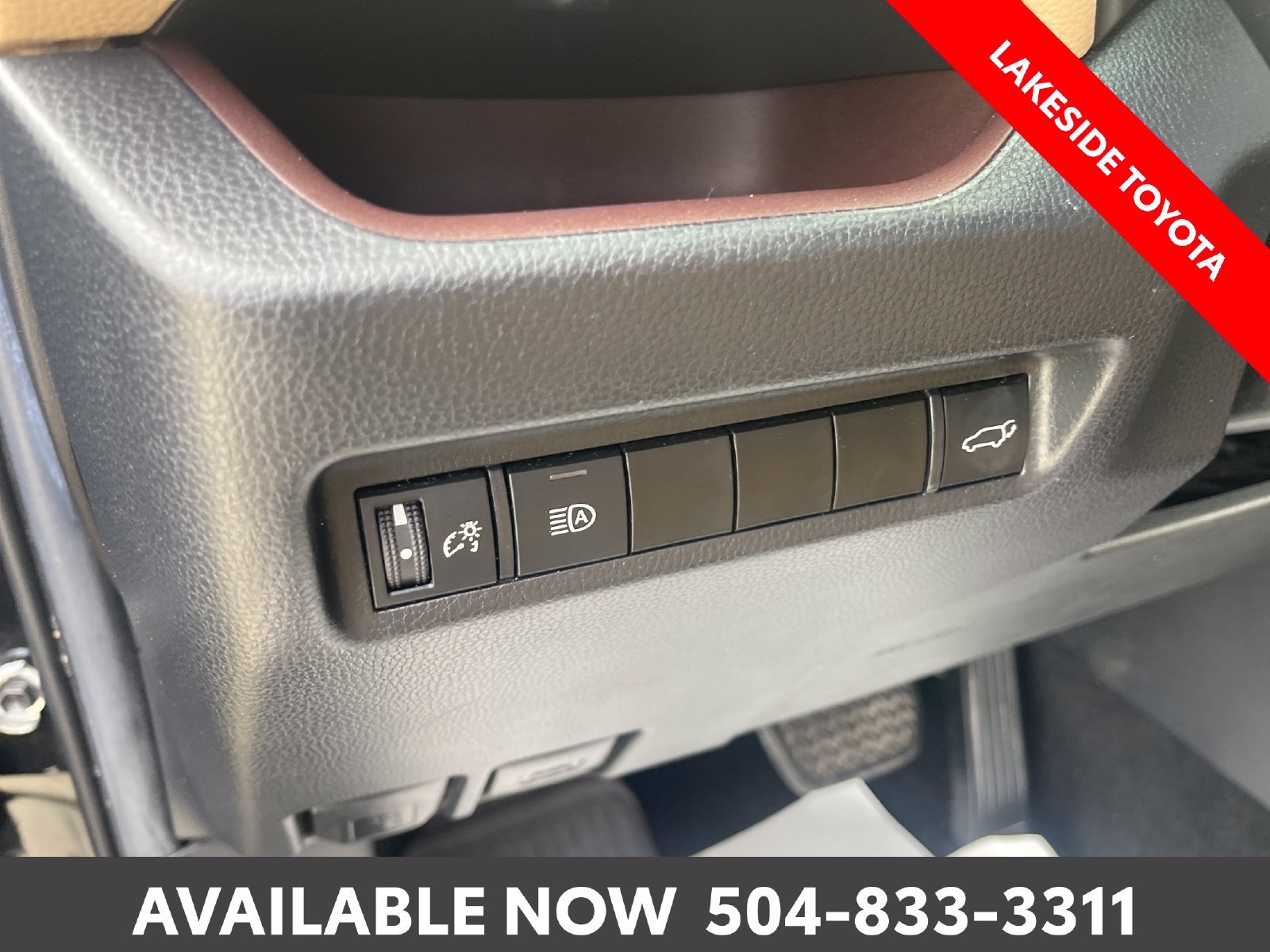 Certified 2021 Toyota RAV4 Limited FWD image 27