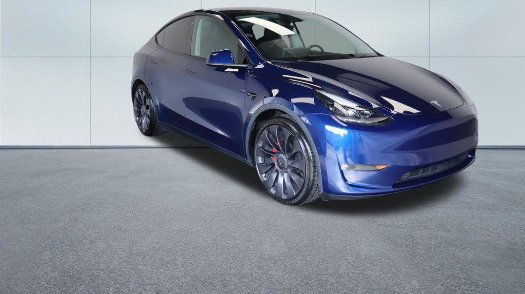 Used 2022 Tesla Model Y Performance AWD/4WD image 10