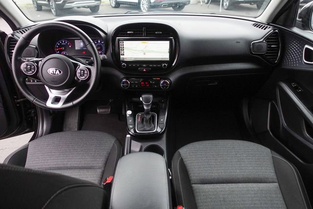Used 2020 Kia Soul EX image 4