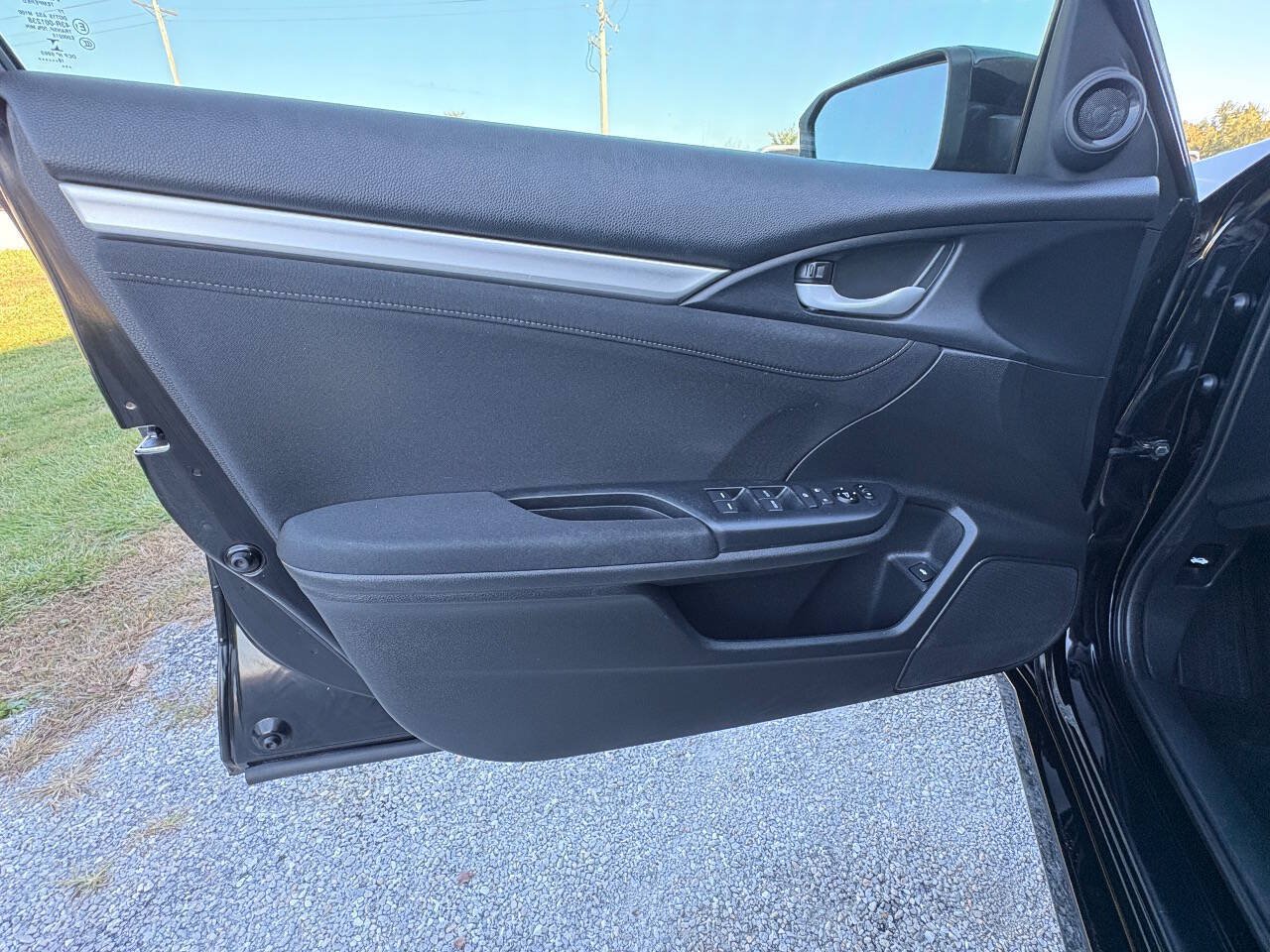 Used 2018 Honda Civic EX image 14