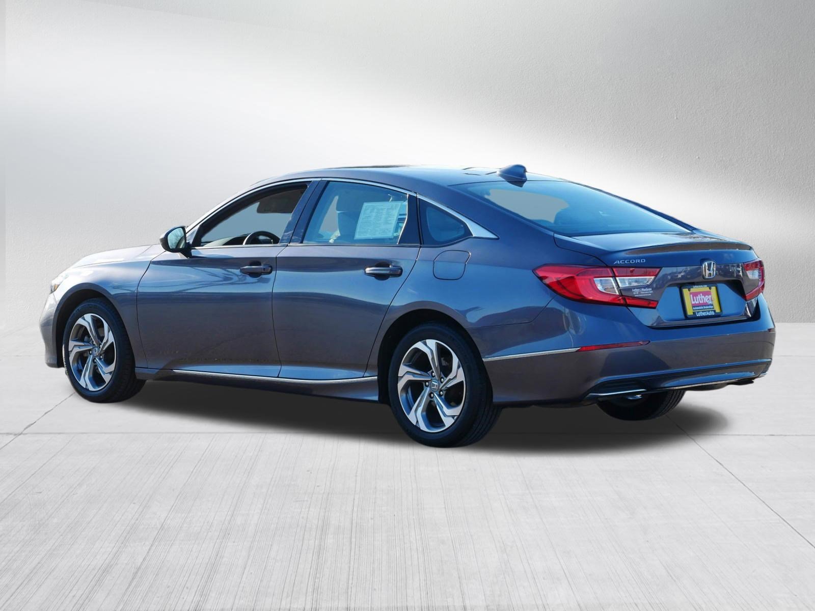 Used 2019 Honda Accord EX image 5