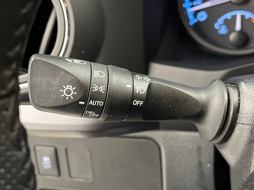 Used 2023 Toyota Tacoma TRD Off-Road image 41