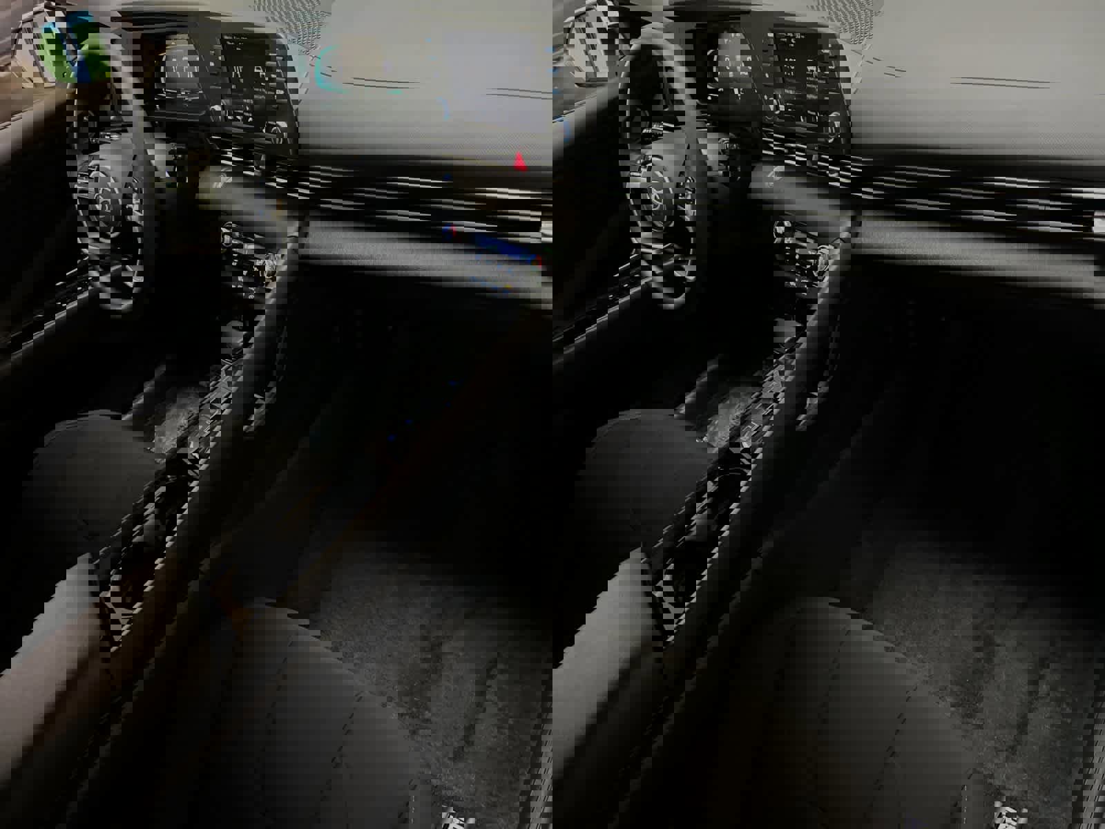 New 2025 Hyundai Elantra Blue image 16