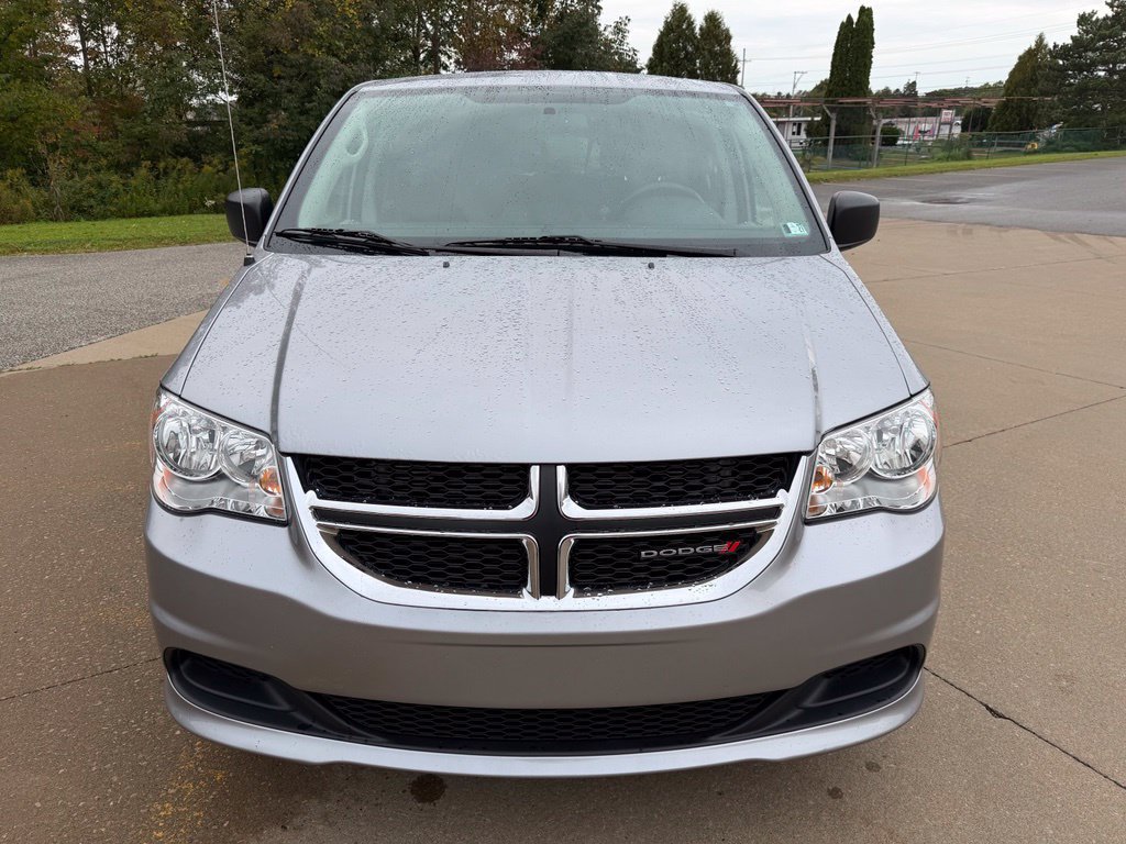 Used 2018 Dodge Grand Caravan SE FWD image 8