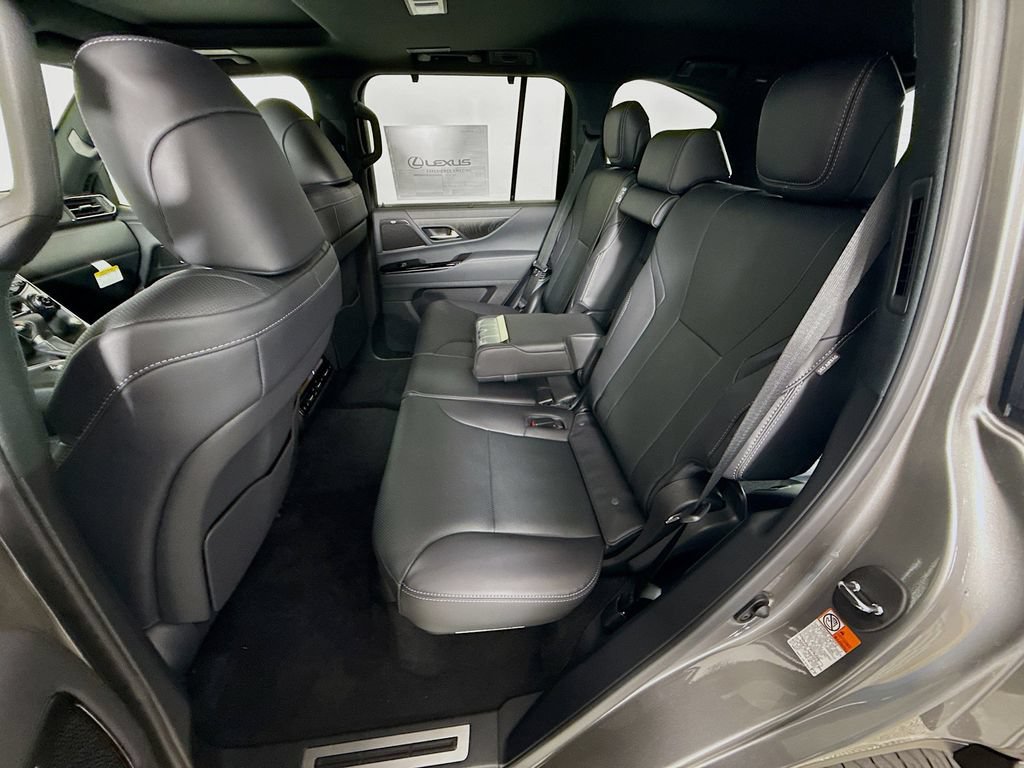 New 2026 Lexus LX 600 4WD w/ Luxury Package image 17