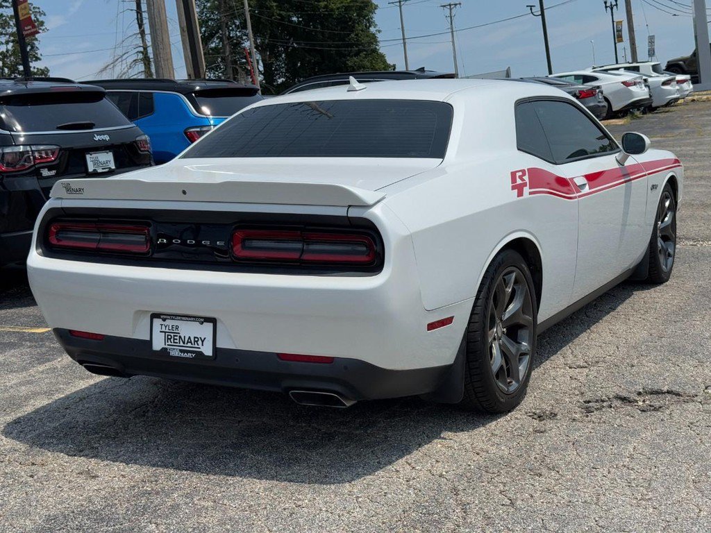 Used 2015 Dodge Challenger R/T Plus RWD image 4